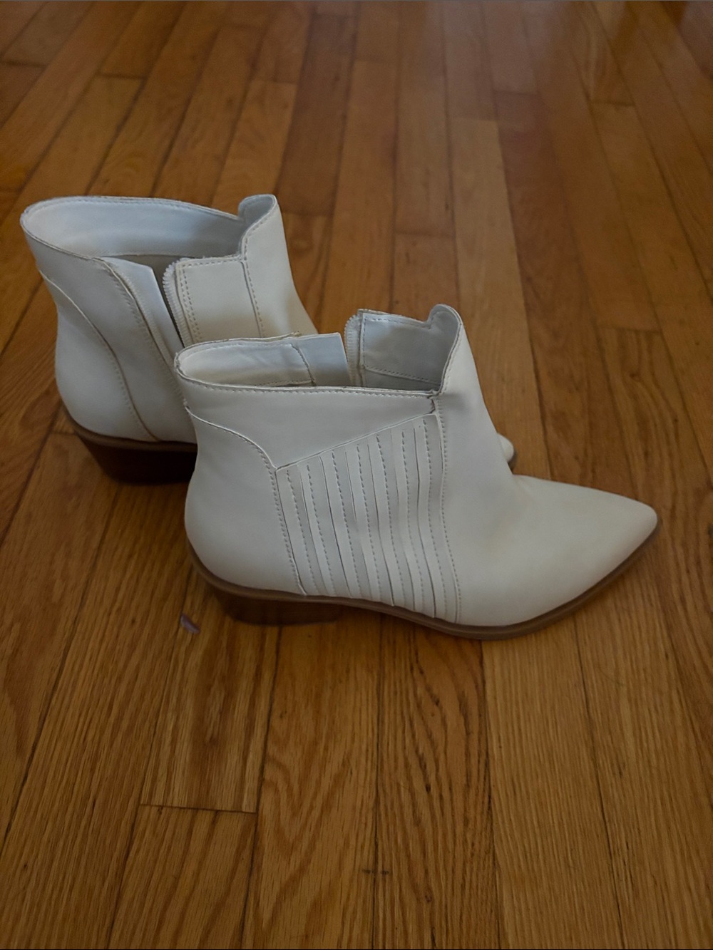 Dolce Vita White Pointed Toe Ankle Booties